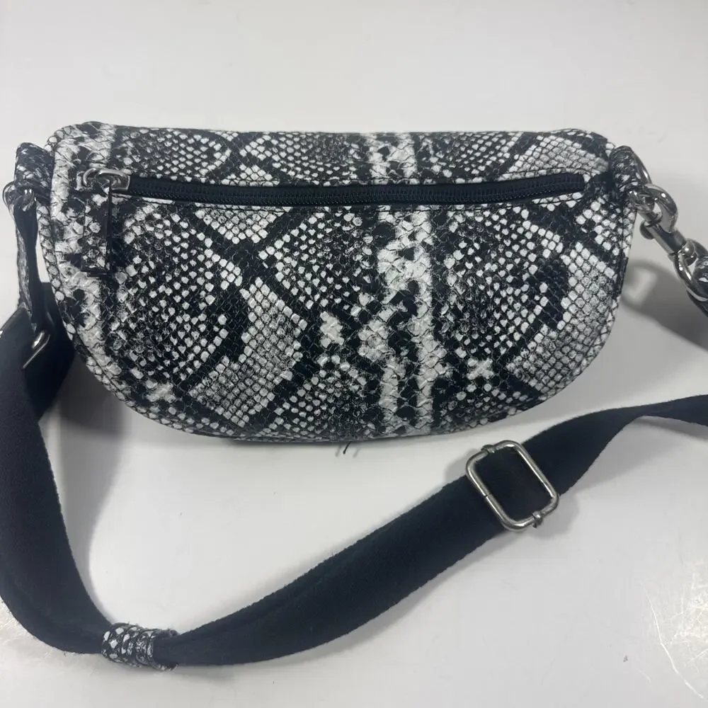Time and Tru Josephine Belt Bag Black with Snake prints